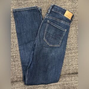 American Eagle Jeans Women’s Juniors Size 00 Regular
Next Level Stretch